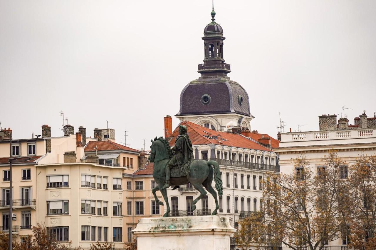 Dify Petit Prince - Place Bellecour Lyon Buitenkant foto