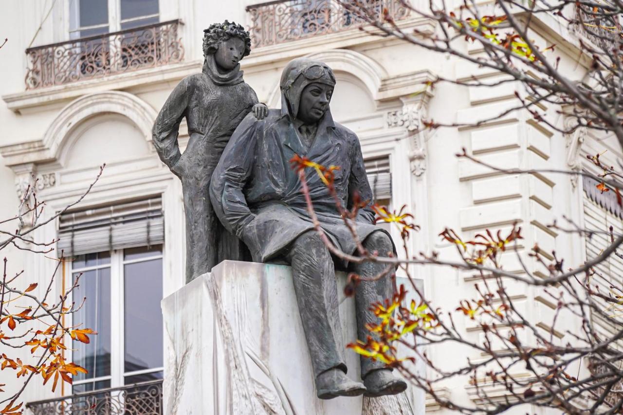 Dify Petit Prince - Place Bellecour Lyon Buitenkant foto